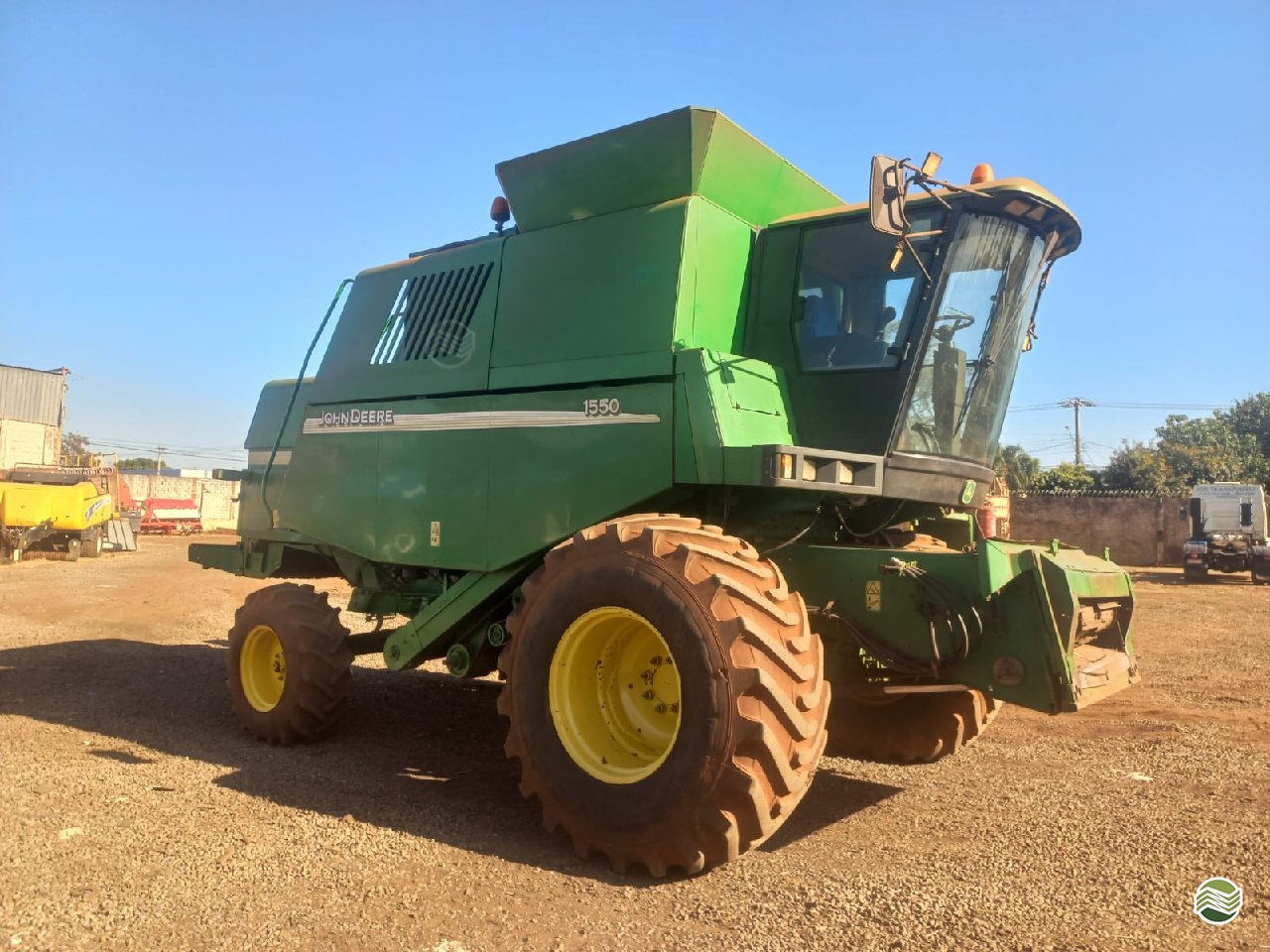 Colheitadeira John Deere 1550 2001