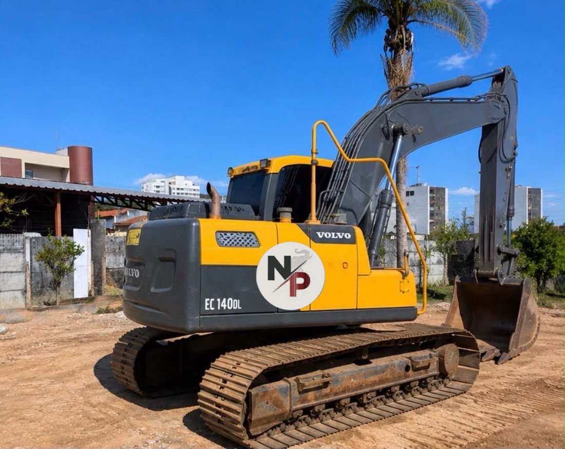 Escavadeira Volvo EC140DL 2022