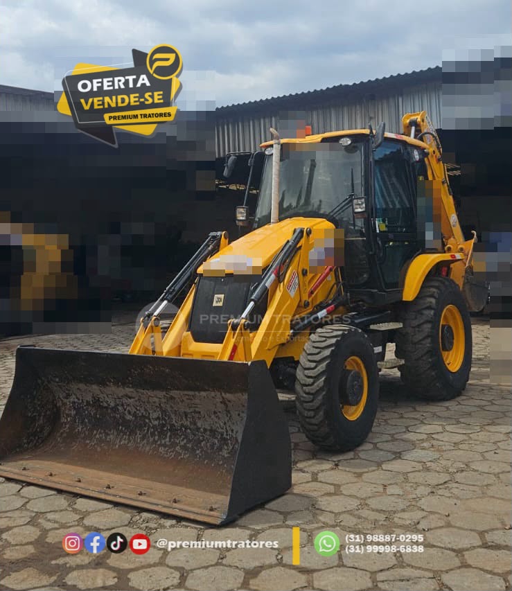 Retroescavadeira JCB 3CX 4X4 2021