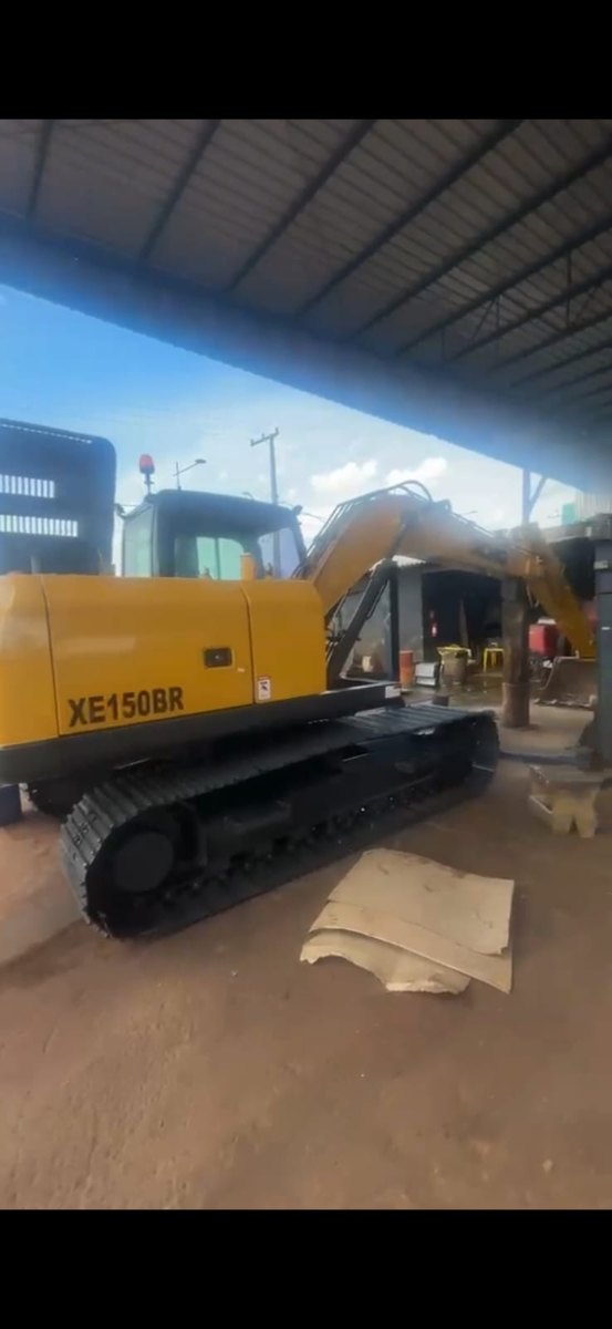 Escavadeira XCMG XE150BR 2025