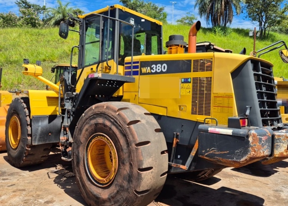 Pá Carregadeira Komatsu WA380 2021