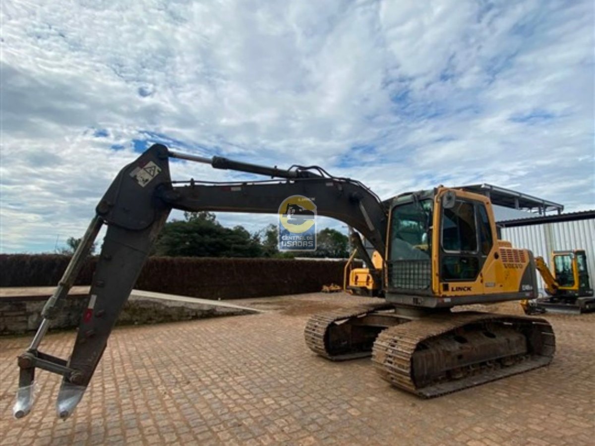 Escavadeira Volvo EC140BLCM 2015