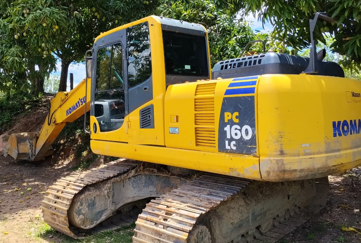 Escavadeira Komatsu PC160 2022