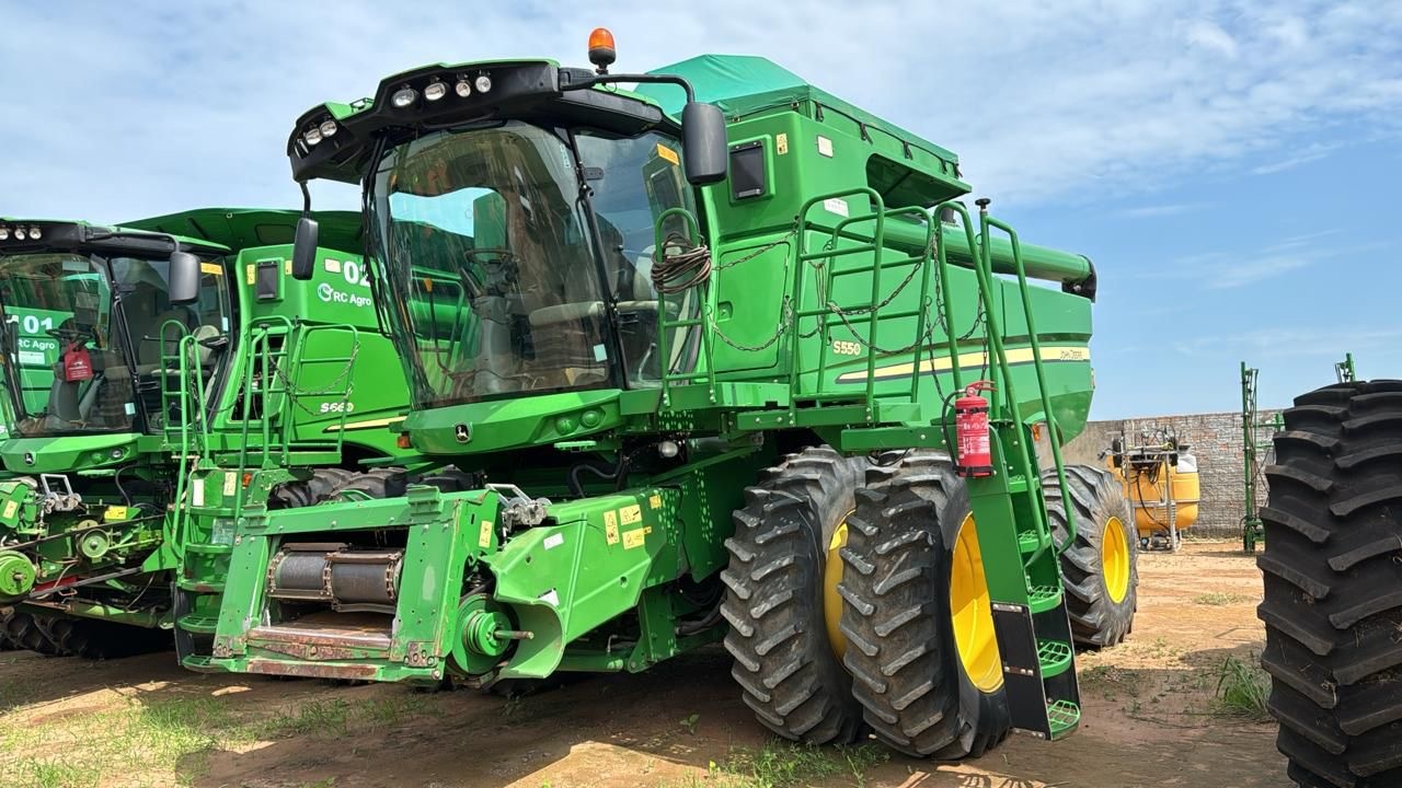 Colheitadeiras e colhedoras John Deere S550 2014