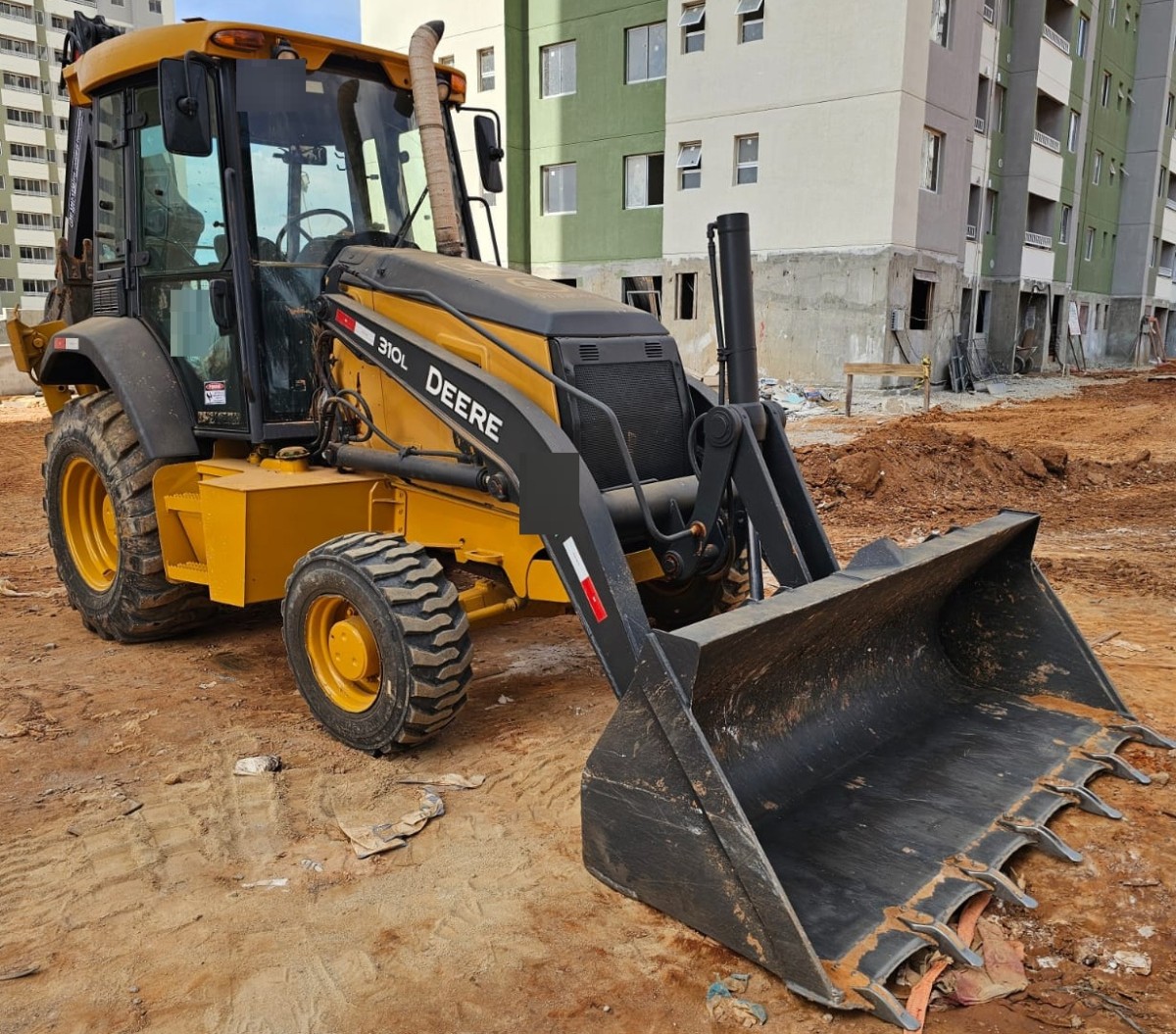 Retroescavadeira John Deere 310L 4X4 2021