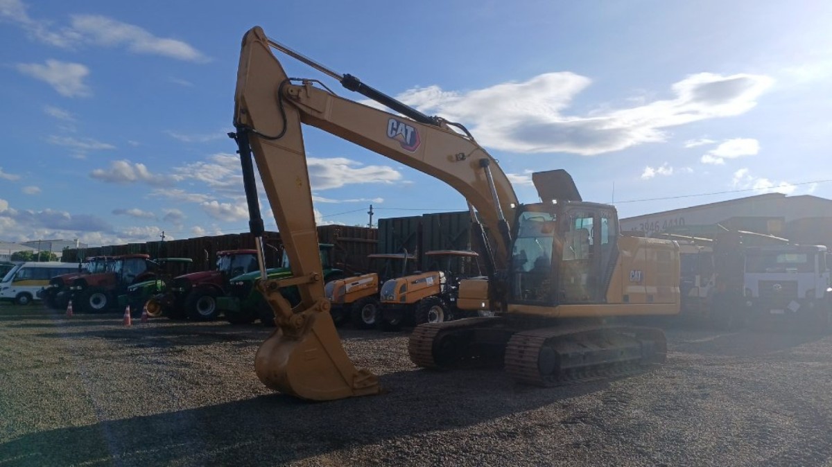 Escavadeira Caterpillar 320GC 2021