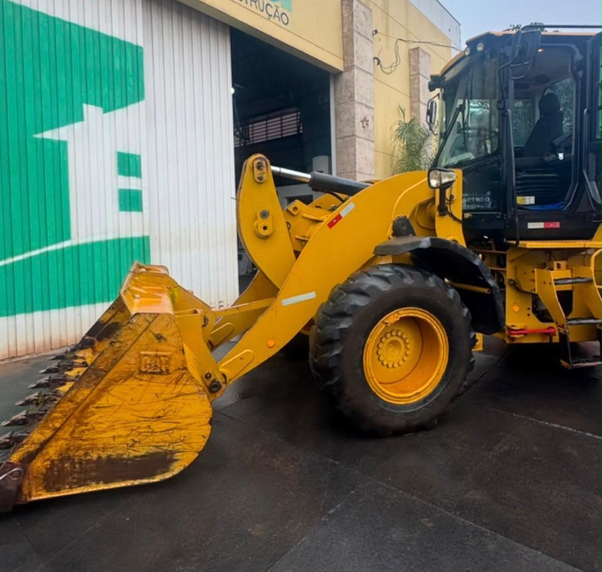 Pá Carregadeira Caterpillar 924K 2016
