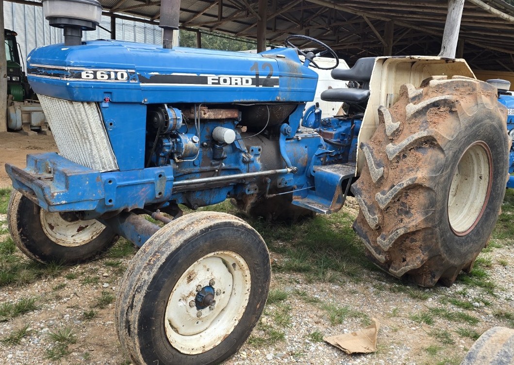 Trator agrícola Ford 6610 1988