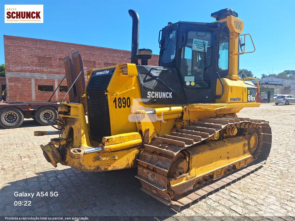 Trator de esteira Komatsu D61-EX 2011