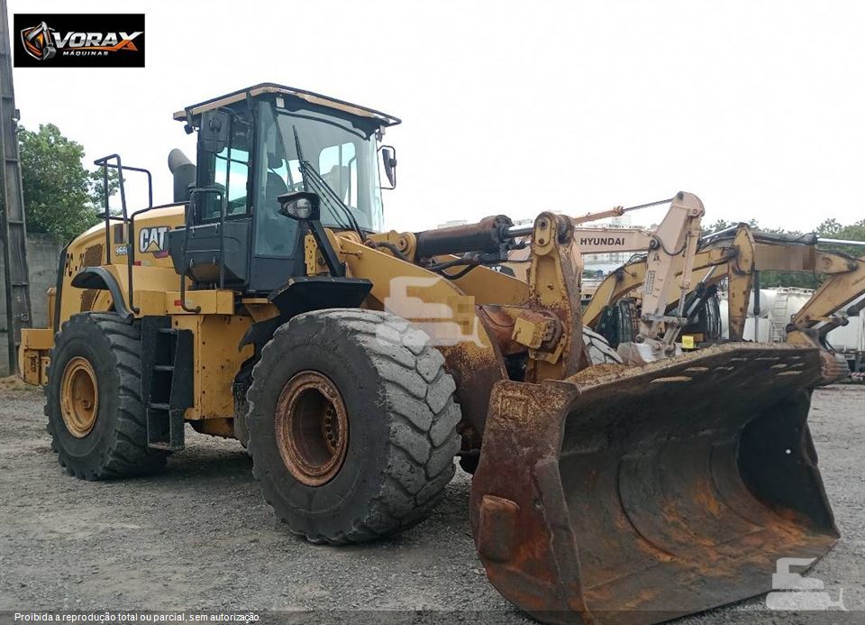 Pá Carregadeira Caterpillar 966L 2021