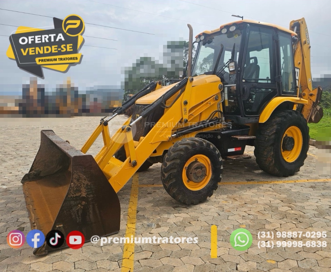 Retroescavadeira JCB 3CX 4X4 2022