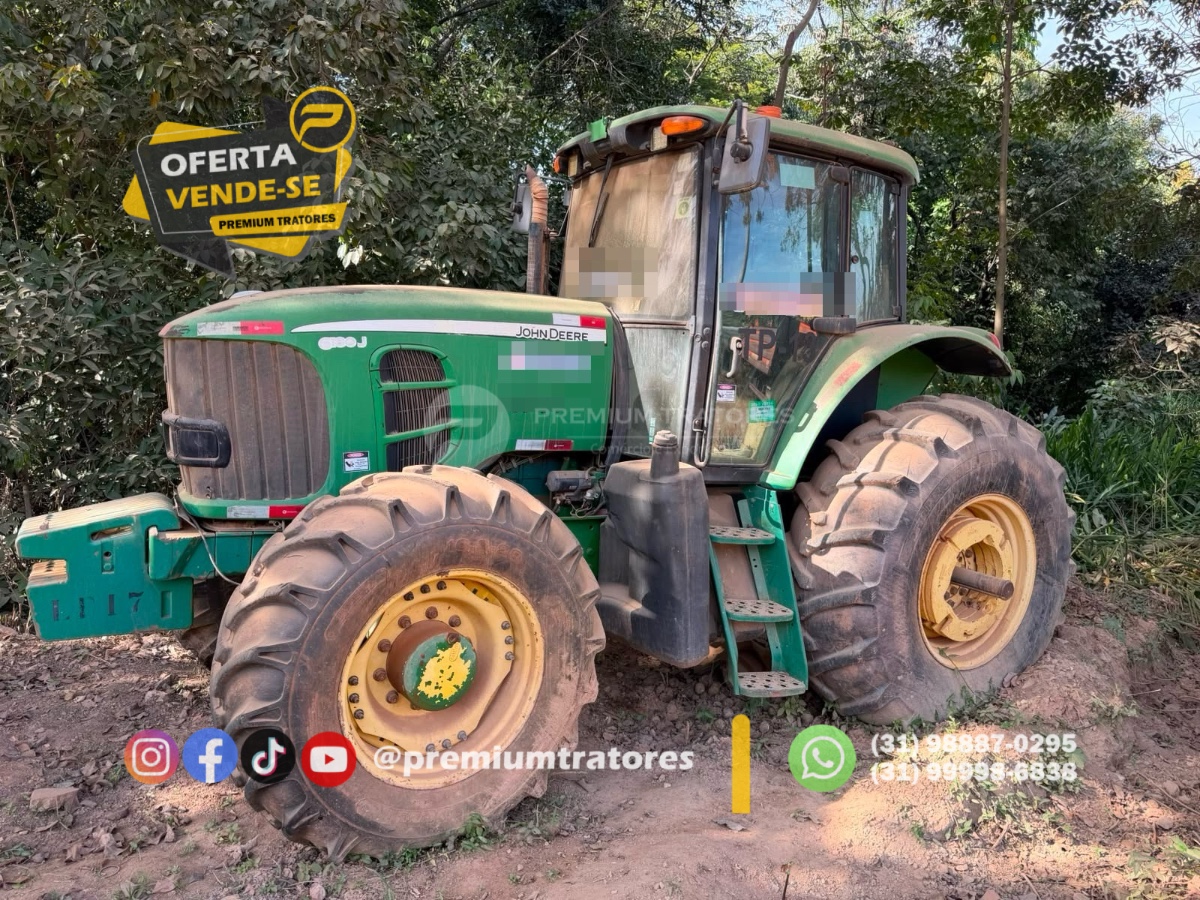 Trator agrícola John Deere 6180J 2013