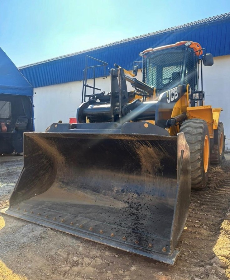 Pá Carregadeira JCB 422ZX 2023 - Maquinalista