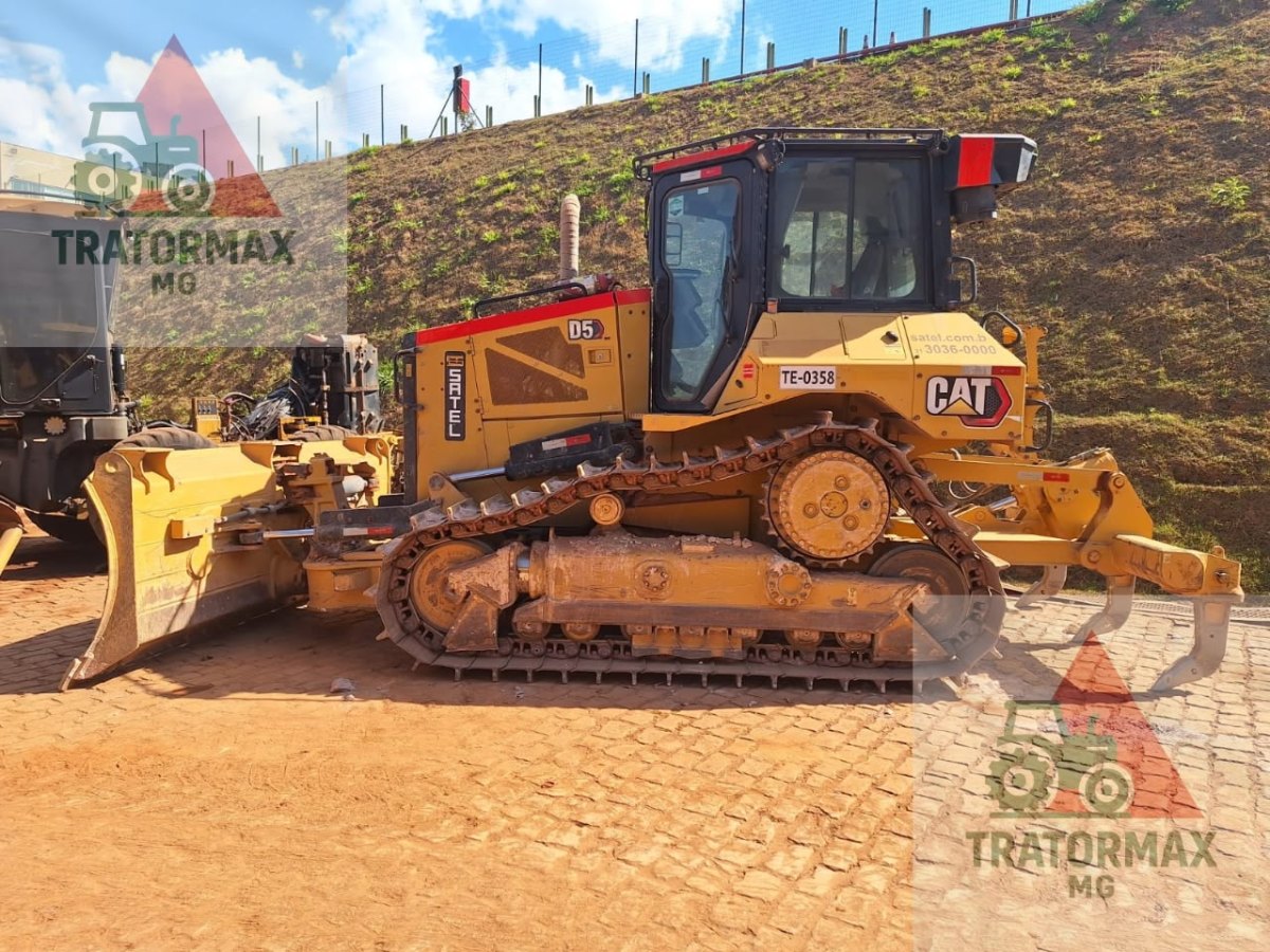 Trator de esteira Caterpillar D5 2021