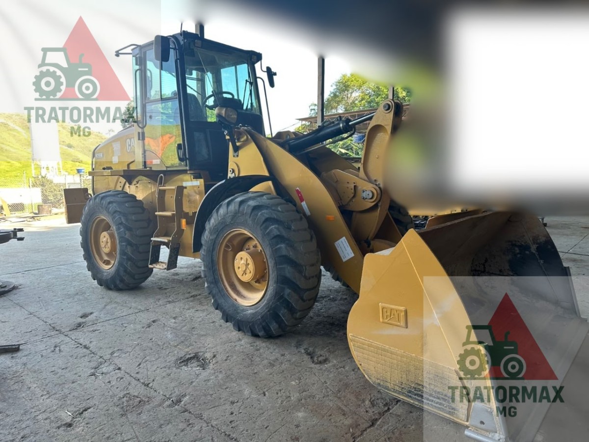 Pá Carregadeira Caterpillar 920K 2021