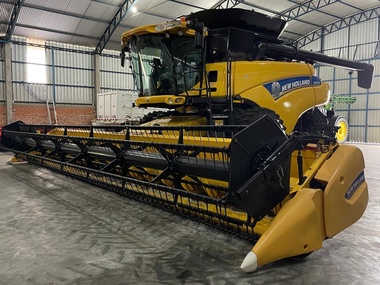 Colheitadeiras e colhedoras New Holland CR 7.90 2021