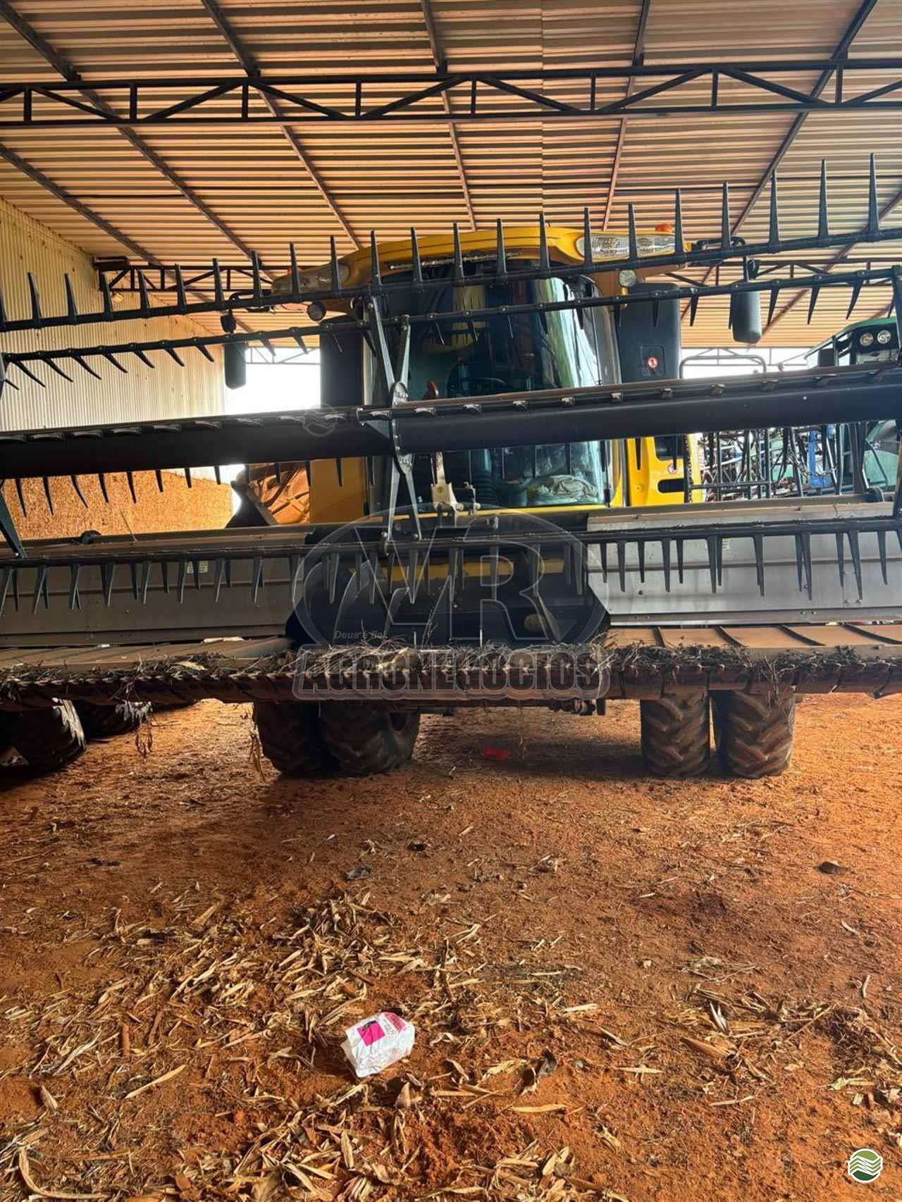 Colheitadeira New Holland CR 5.85 2021
