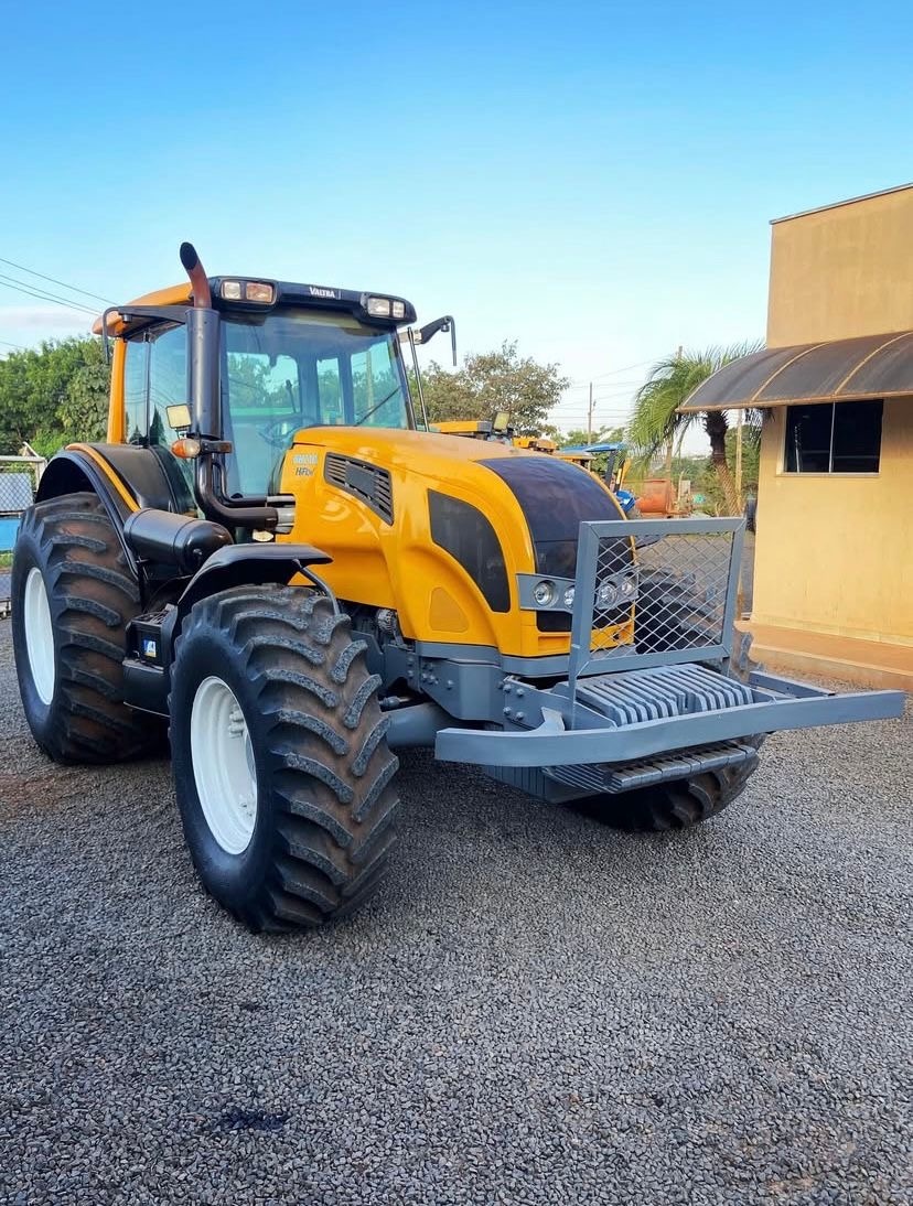 Tratores Agrícolas Valtra BH210i 2016