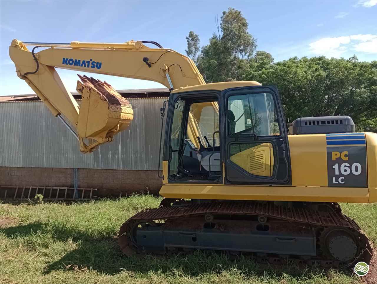 Escavadeira Komatsu PC160 2011