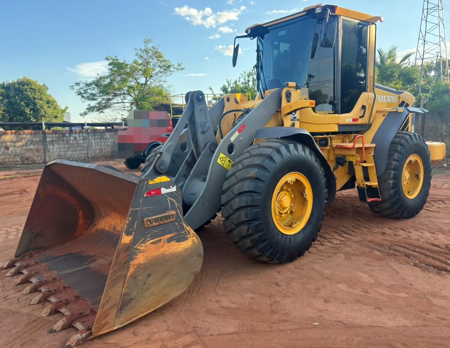 Pá Carregadeira Volvo L60F 2022