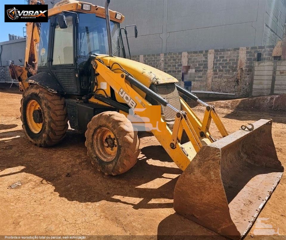Retroescavadeira JCB 3C 2011