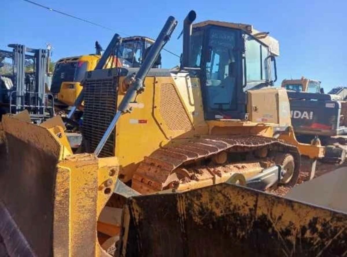 Trator de esteira John Deere 850J 2021