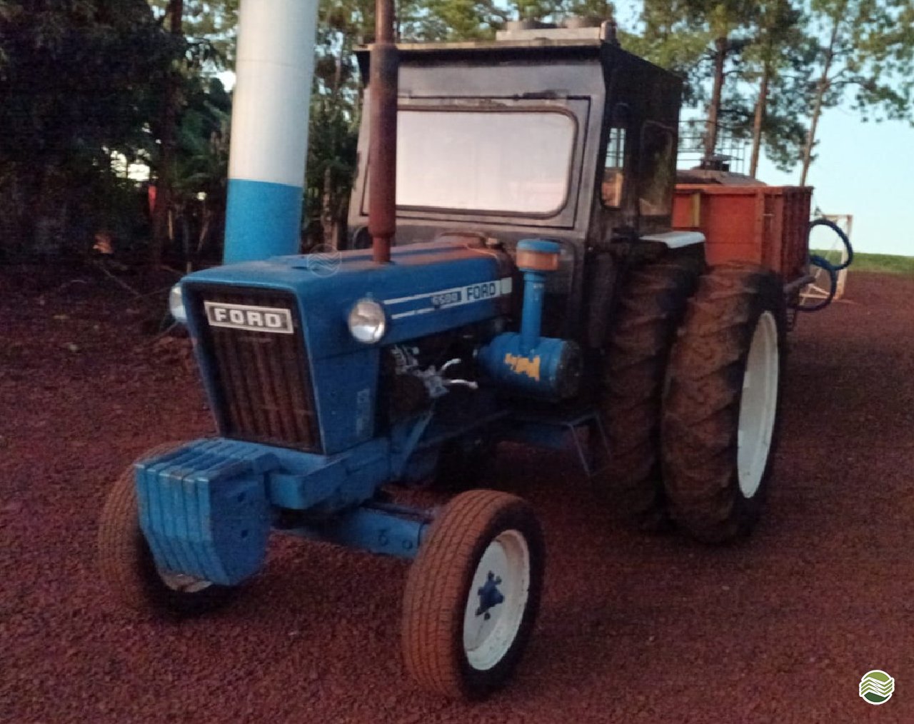 Trator agrícola Ford 6600 1984