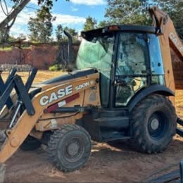 Retroescavadeira Case 580N 2019