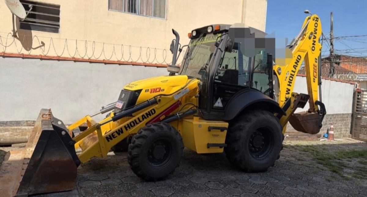 Retroescavadeira New Holland B110B 2024