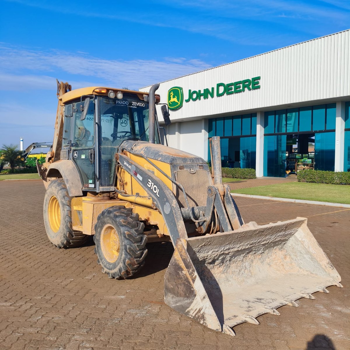 Retroescavadeira John Deere 310L 4X4 2019