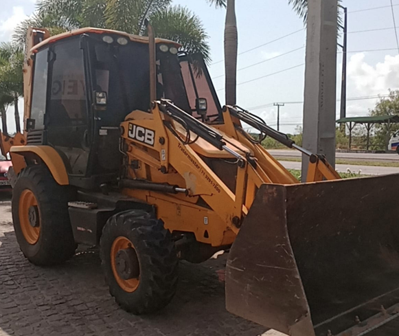 Retroescavadeira JCB 3CX 2022