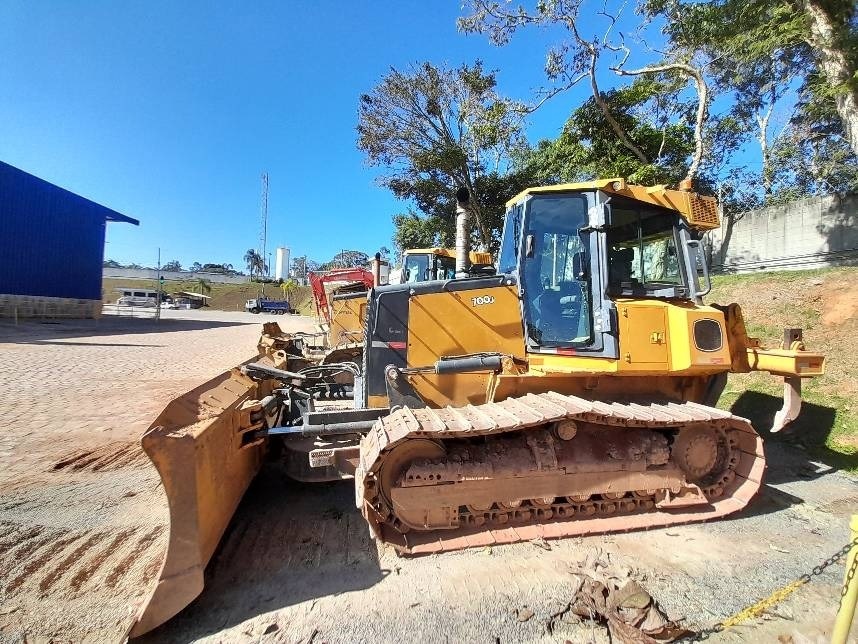 Trator de esteira John Deere 700J 2021
