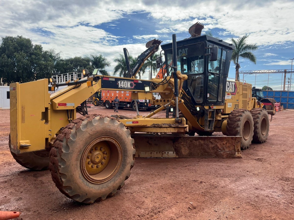 Motoniveladora Caterpillar 140K 2018