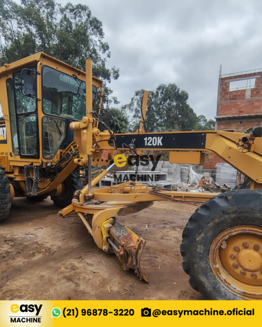 Motoniveladora Caterpillar 120K 2012