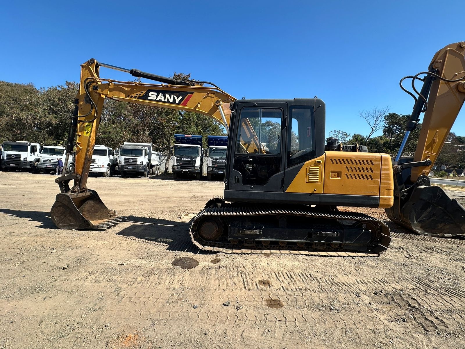 Escavadeira SANY SY135 C