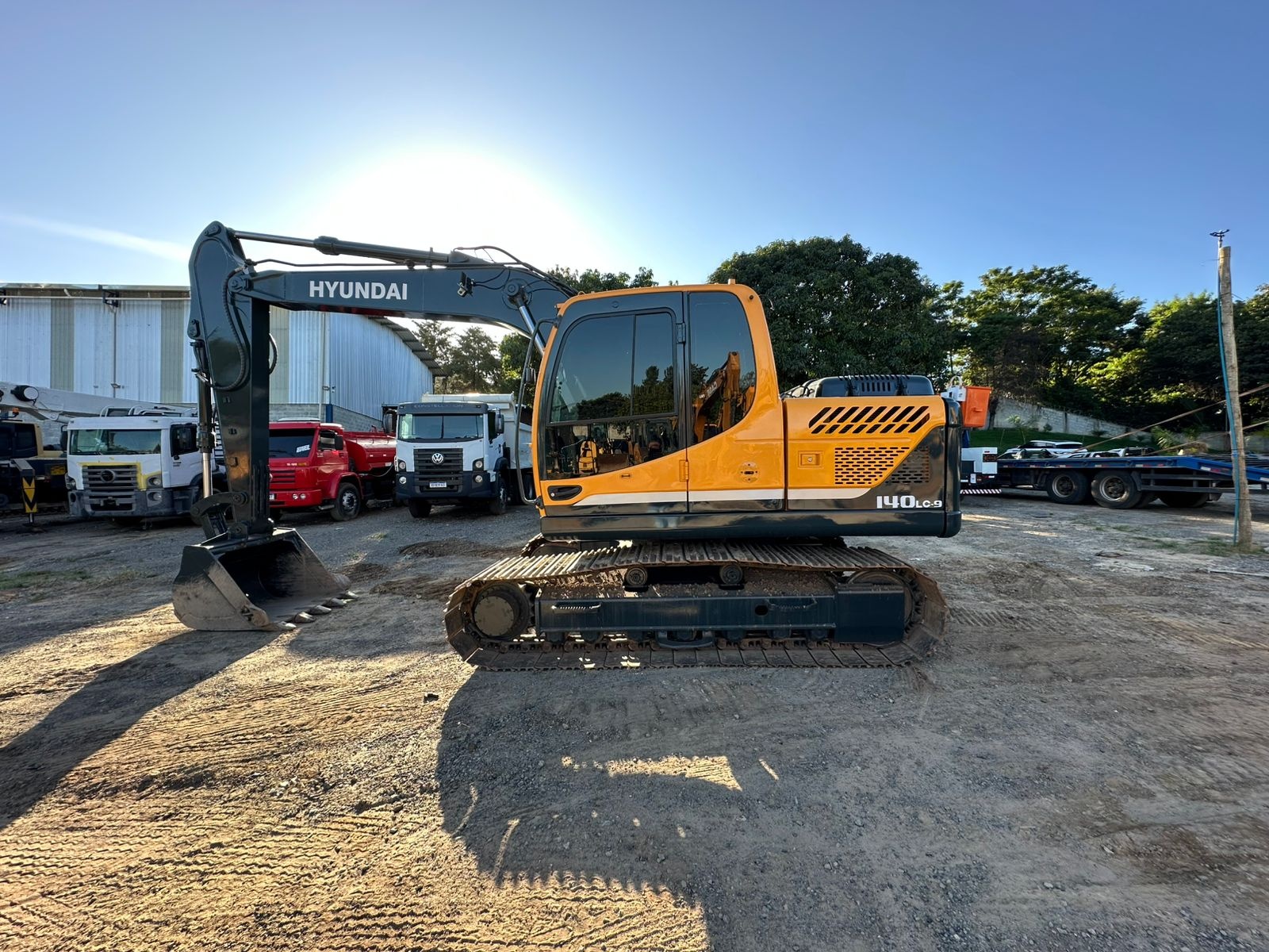 Escavadeira Hyundai R140LC-9 2020