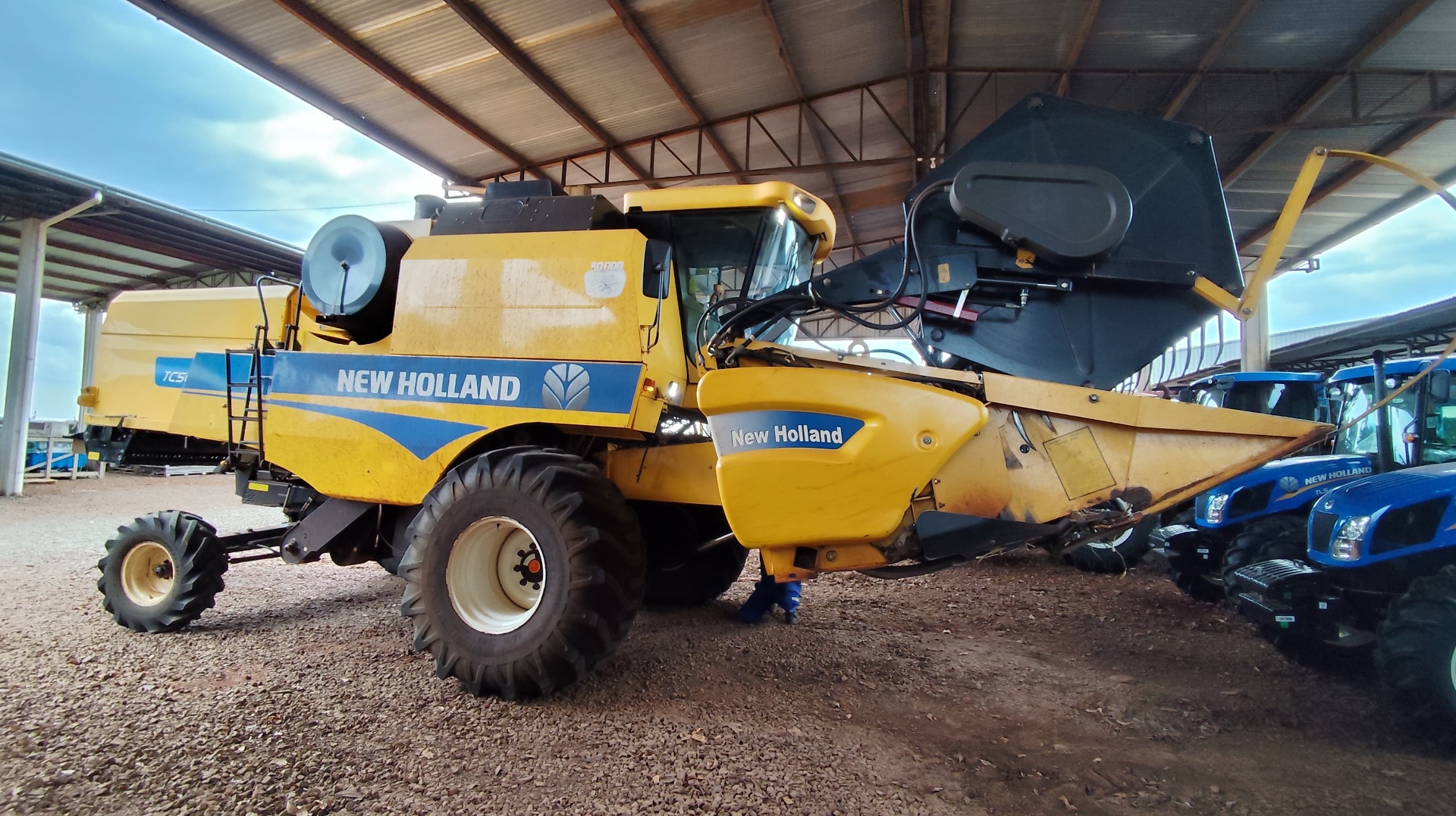 Colheitadeira New Holland TC 50/70 2015