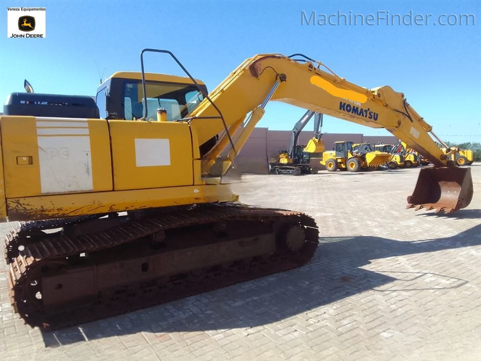 Escavadeira Komatsu PC160 2012