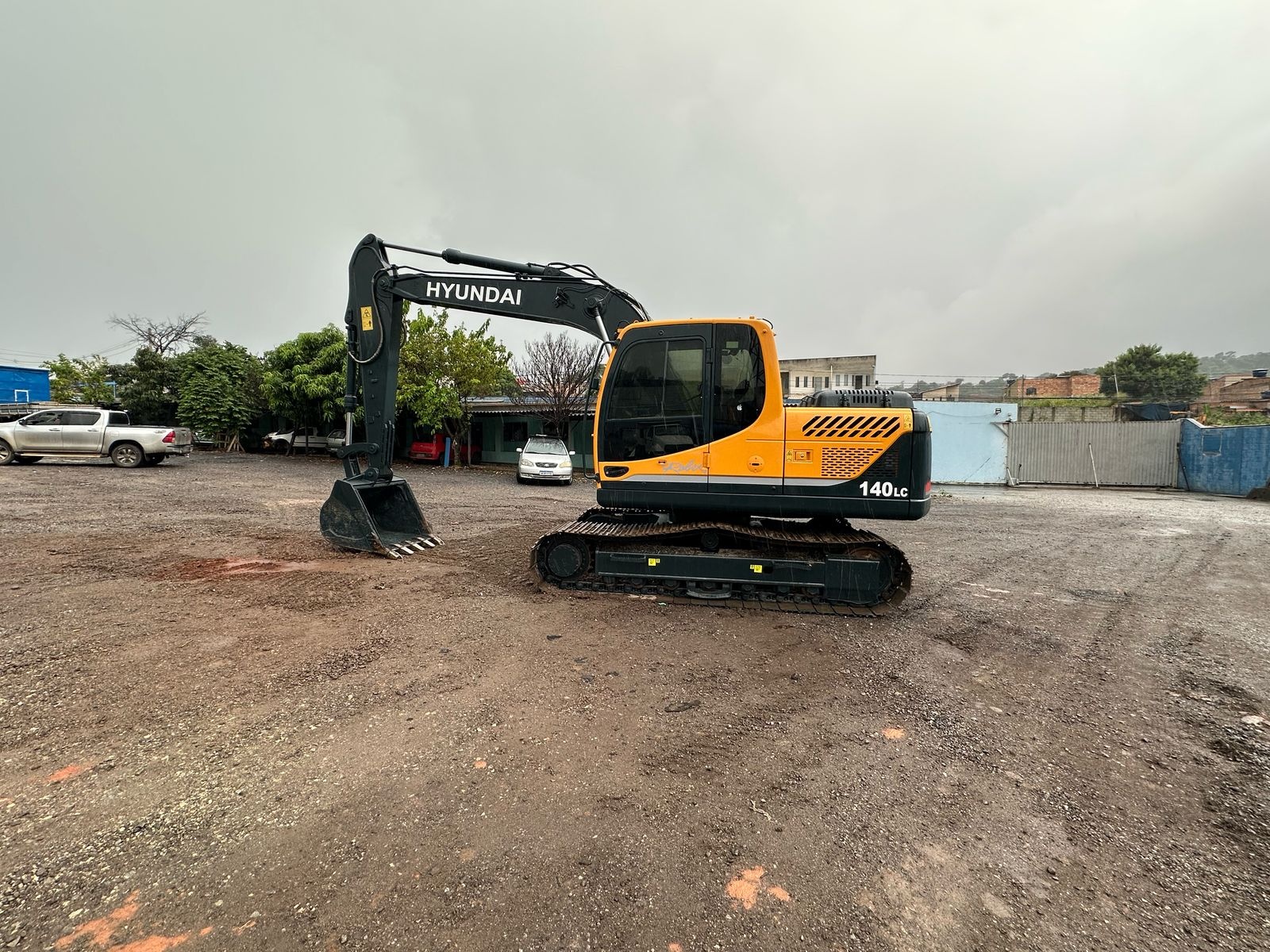 Escavadeira Hyundai R140LC-9 2020