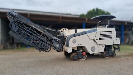 Fresadora de asfalto Wirtgen W100F 2007