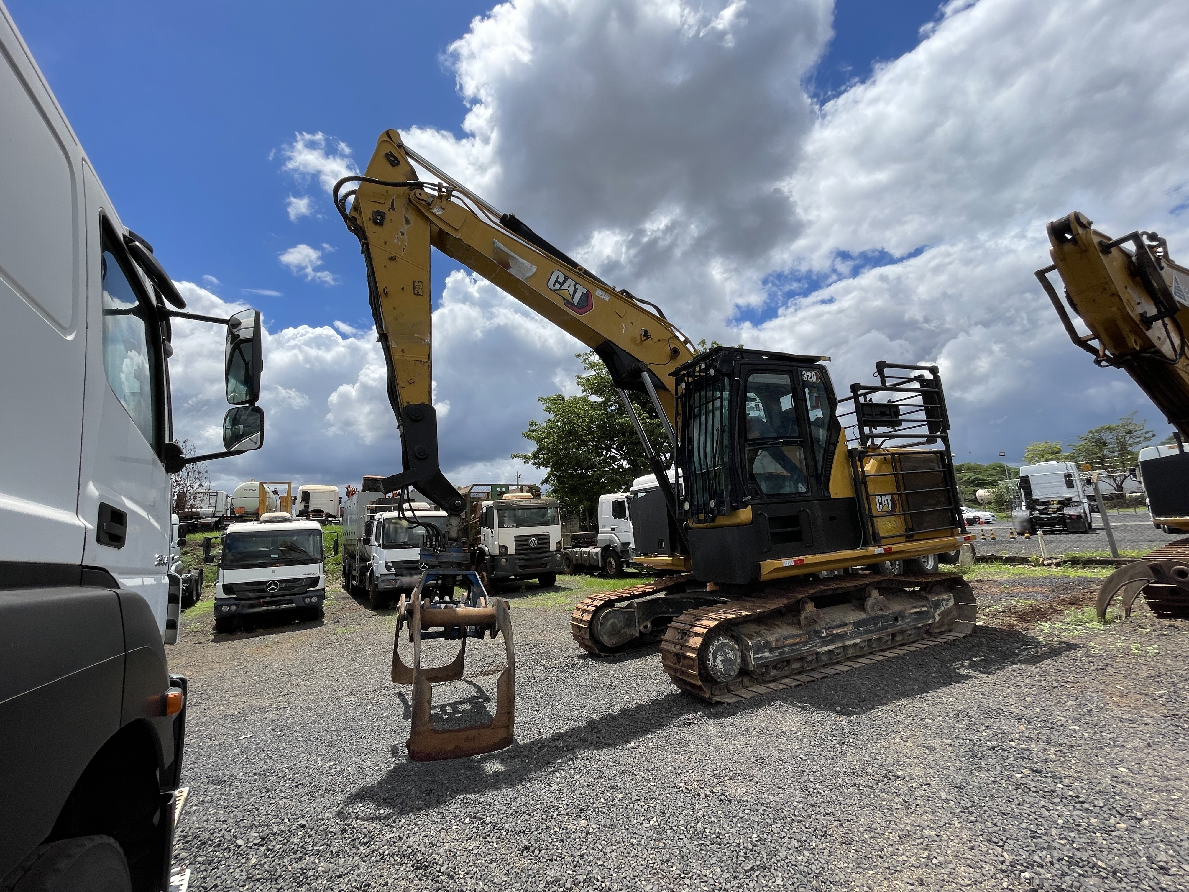 Escavadeira Caterpillar 320GC 2019
