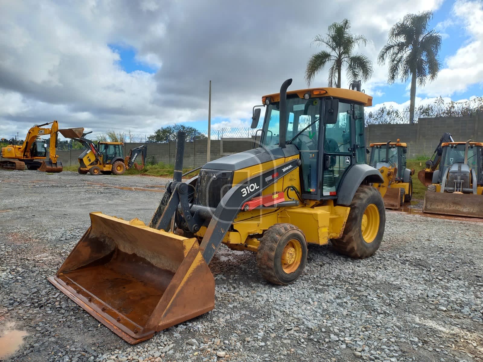 Retroescavadeira John Deere 310 L 2020