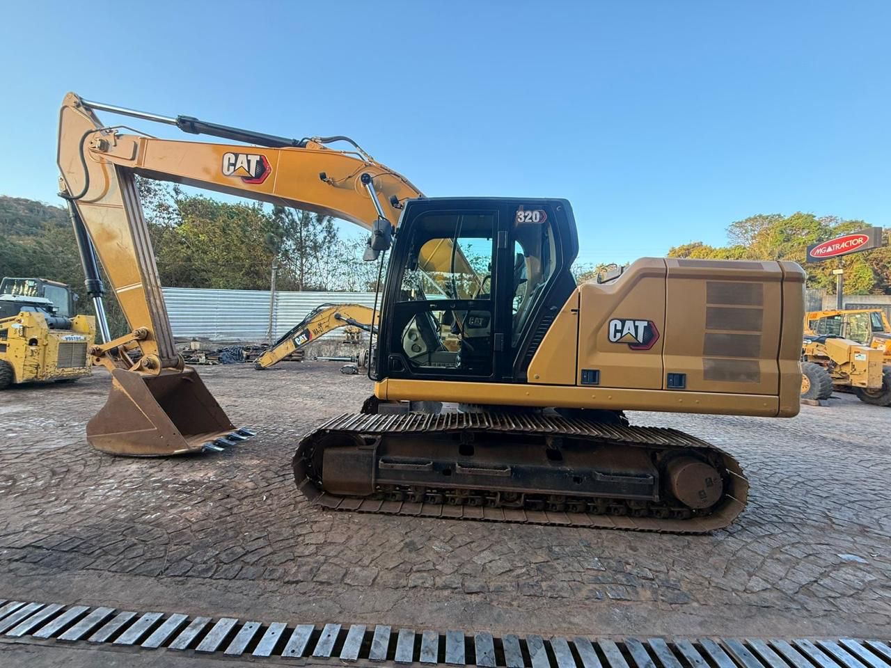 Escavadeira Caterpillar 320GC 2021